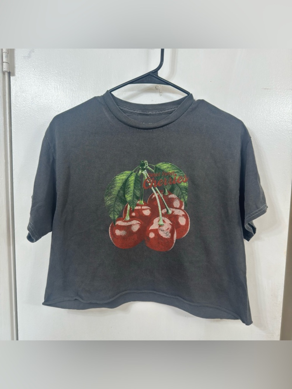 The Vinyl Icons Black Graphic Tee - Small